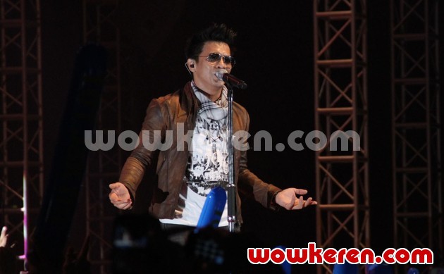 Gambar Foto Aksi NOAH di Konser 'The Greatest Session Of The History'