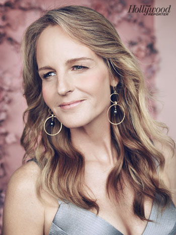 Gambar Foto Helen Hunt di Majalah the Hollywood Reporter