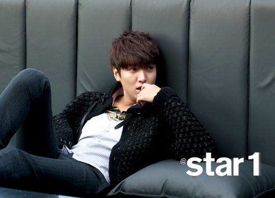 Gambar Foto Lee Min Ho di Majalah @Star1 Edisi Desember 2012