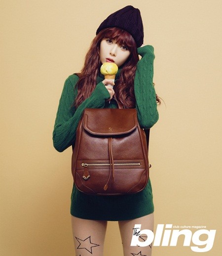 Gambar Foto HyunA 4Minute di Majalah the Bling Edisi Desember 2012