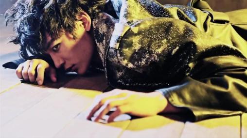Gambar Foto Minho SHINee di Majalah W Korea Edisi Desember 2012