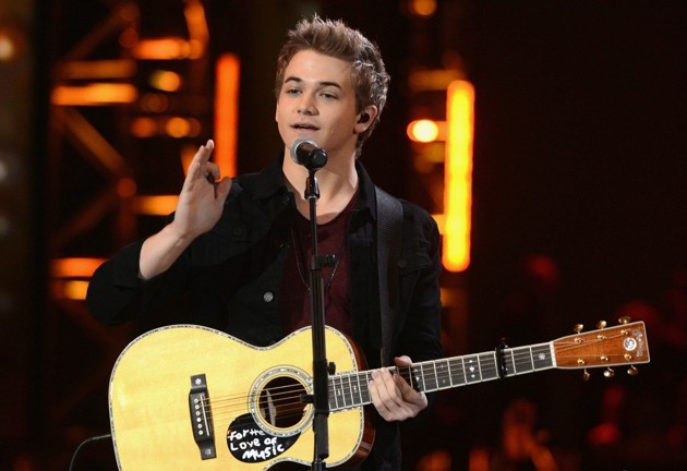 Gambar Foto Penampilan Hunter Hayes di Panggung Grammys Nominations Concert 2013