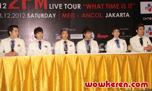 Gambar Foto 2PM Saat Jumpa Pers 'What Time Is It 2PM Live Tour In Jakarta'