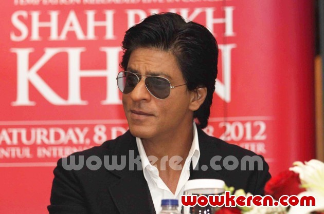 Shahrukh Khan: Berita, Foto, Video, Lirik Lagu, Profil & Bio | Halaman