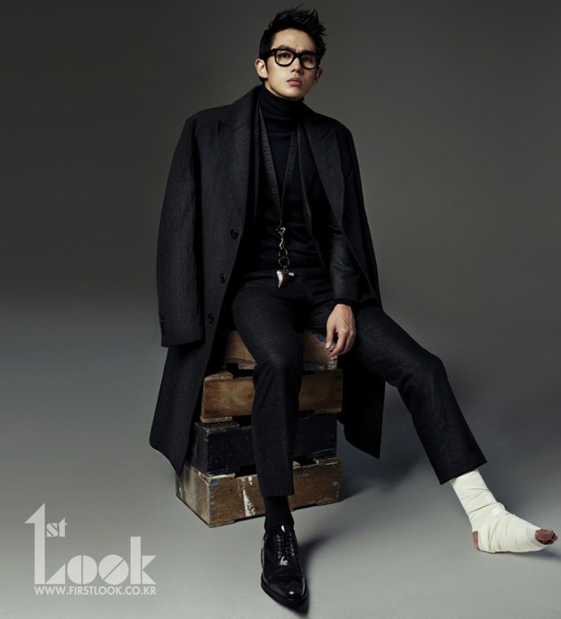 Gambar Foto Seulong 2AM di Majalah 1st Look Edisi Desember 2012