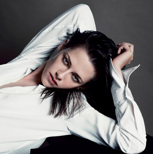 Gambar Foto Kristen Stewart di V Magazine Edisi Januari 2013