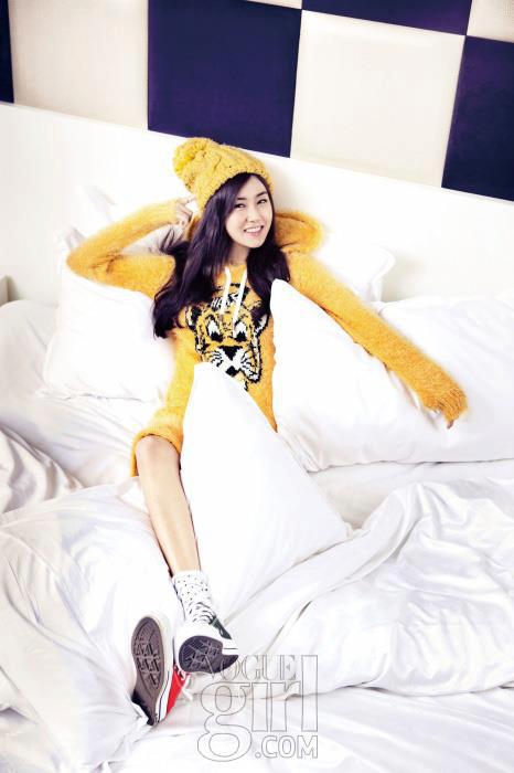 Gambar Foto Gayoon 4Minute di Majalah Vogue Girl Edisi Januari 2013