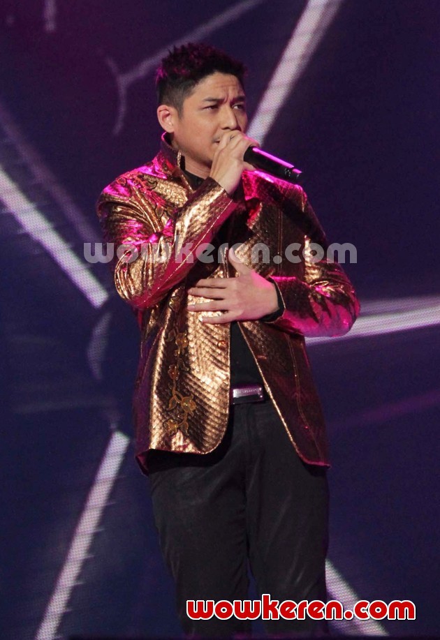Gambar Foto Penampilan Ungu di Konser HUT Indosiar ke-18