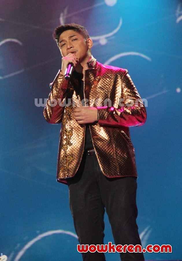 Gambar Foto Penampilan Ungu di Konser HUT Indosiar ke-18
