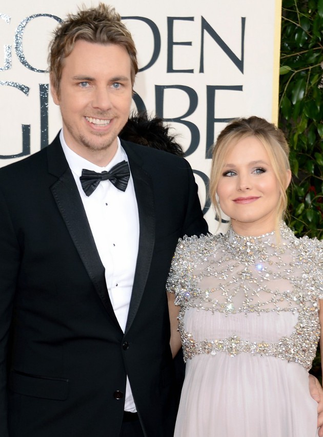 Gambar Foto Dax Shepard dan Kristen Bell di Red Carpet Golden Globe Awards 2013