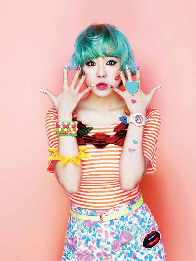 Gambar Foto Sunny Girls' Generation di Iklan Jam Tangan Casio Baby-G