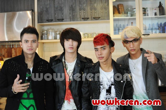 Gambar Foto S4 Saat Ditemui di My Kopi O