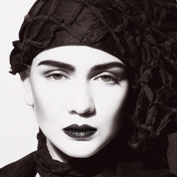 Gambar Foto Luna Maya Photoshoot