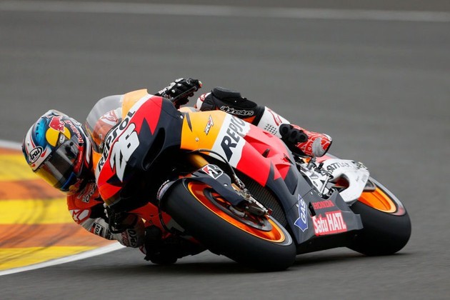 Gambar Foto Dani Pedrosa Saat Tes Perdana MotoGP 2013
