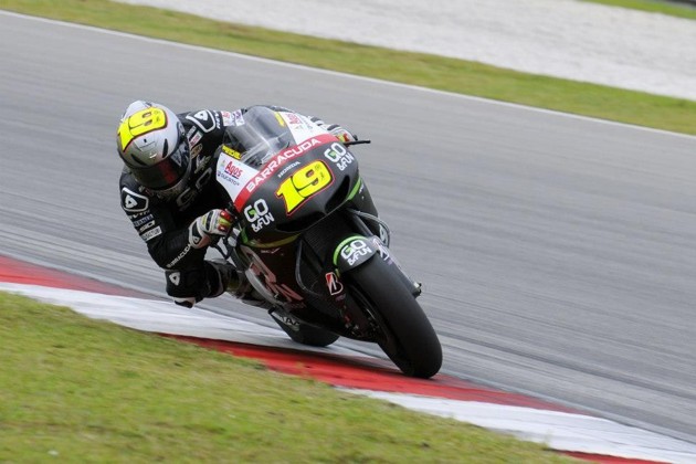 Gambar Foto Alvaro Bautista Jalani Tes Perdana di Sirkuit Sepang