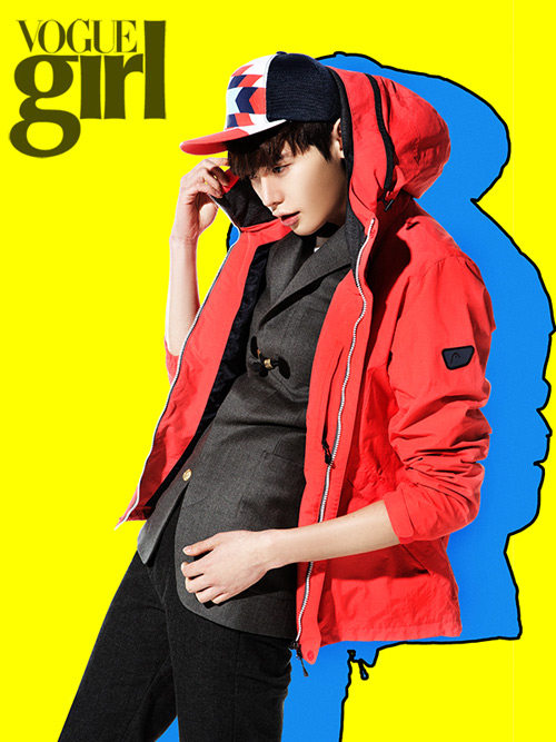 Gambar Foto Lee Jong Suk Berpartisipasi di Proyek 'Pink Wings' Majalah Vogue Girl Edisi Maret 2013