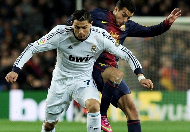 Foto Duel Cristiano Ronaldo vs Pedro Rodriguez