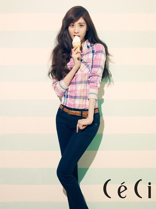 Gambar Foto Seohyun Girls' Generation di Majalah CeCi Edisi Maret 2013