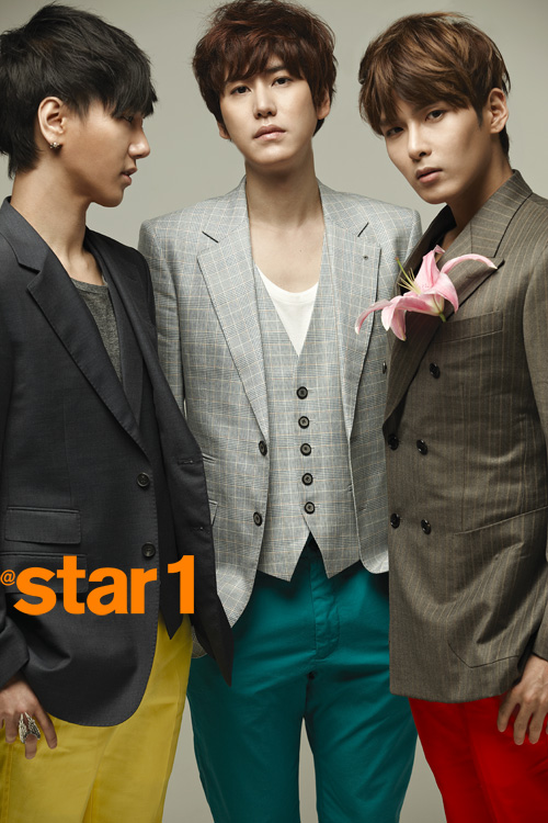 Gambar Foto Super Junior-K.R.Y di Majalah @Star1 Edisi Maret 2013