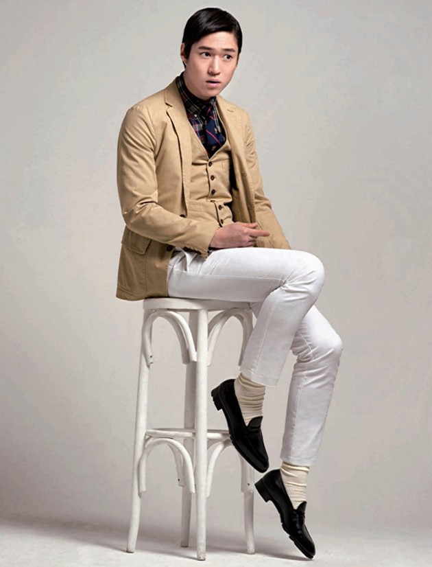 Gambar Foto Go Kyung Pyo di Majalah Esquire Korea Edisi April 2013