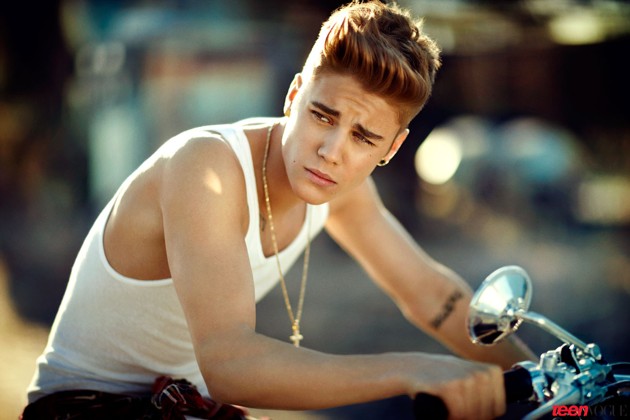 Gambar Foto Justin Bieber di Majalah Teen Vogue Edisi April 2013