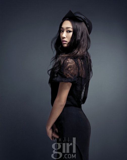 Gambar Foto Hyorin Sistar di Majalah Vogue Girl Edisi April 2013