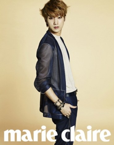 Gambar Foto Jinyoung B1A4 di Majalah Marie Claire Edisi Mei 2013