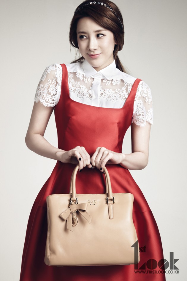 seo young berita foto video lirik lagu profil seo young berita foto video lirik lagu profil