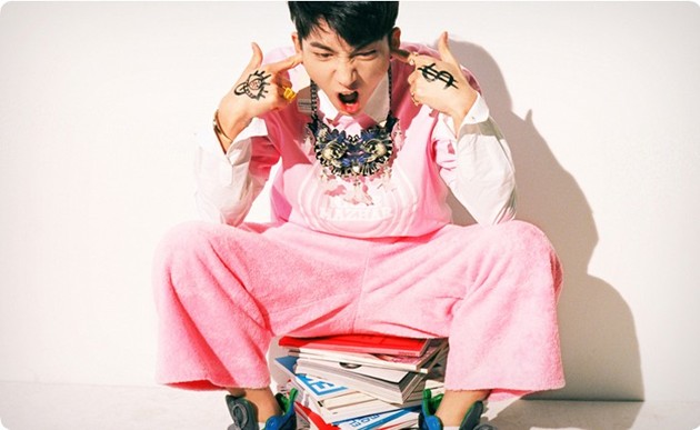 Gambar Foto Baro B1A4 di Teaser Mini Album 'What's Going On ?'