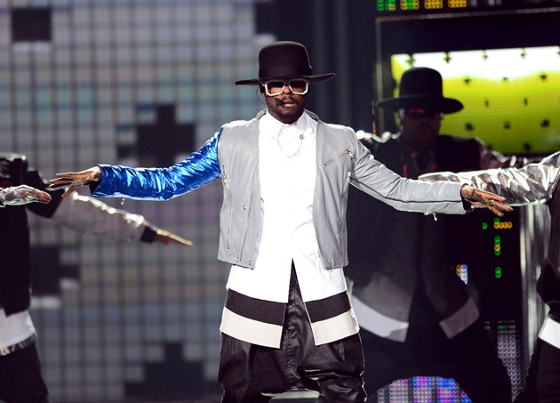Gambar Foto Penampilan will.i.am di Billboard Music Awards 2013