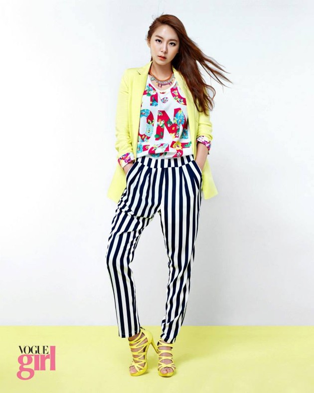 Gambar Foto Uee After School di Majalah Vogue Girl Edisi Juni 2013