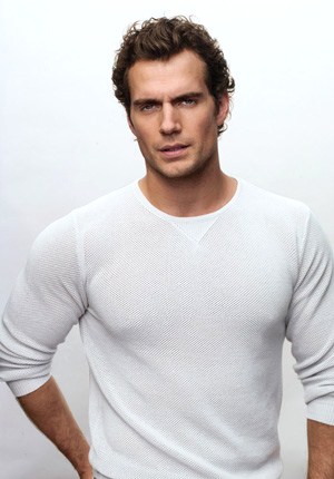 Gambar Foto Henry Cavill di Majalah Details Juni-Juli 2013
