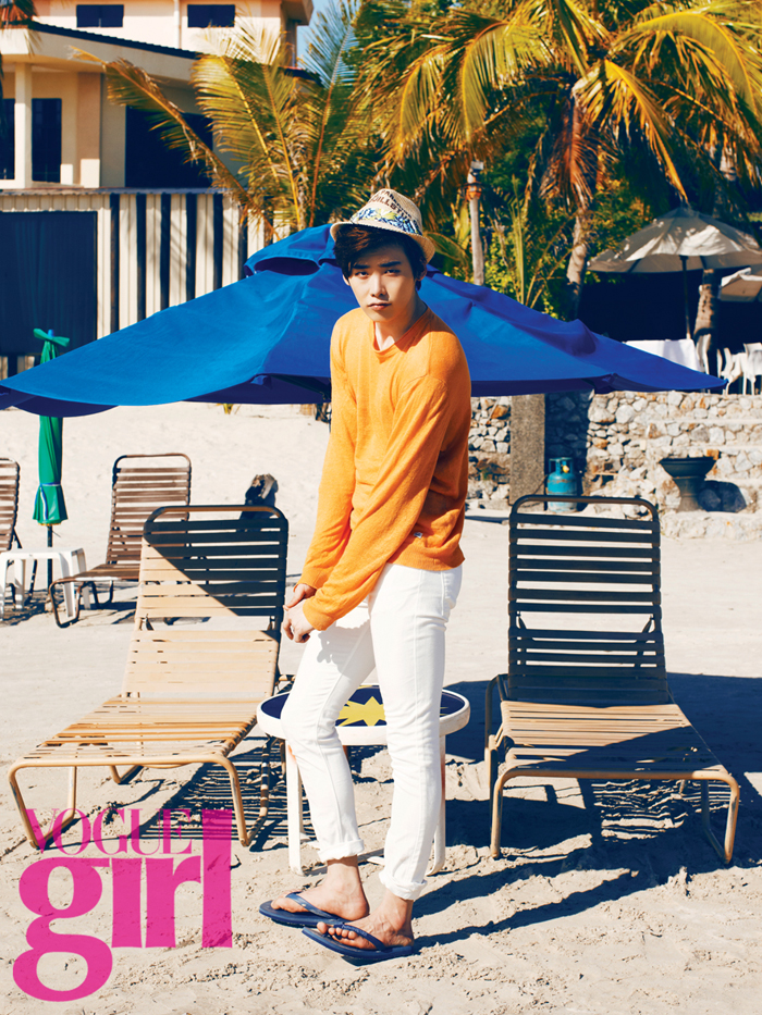 Gambar Foto Lee Jong Suk di Majalah Vogue Girl Edisi Juni 2013