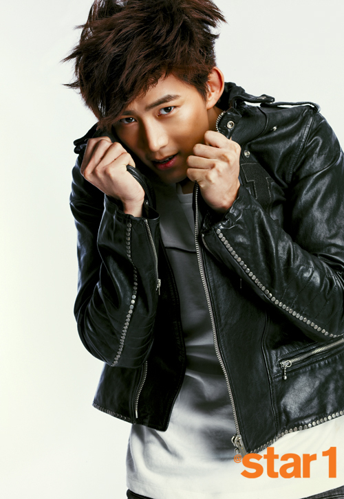 Gambar Foto Taecyeon 2PM di Majalah @Star1 Edisi Juni 2013