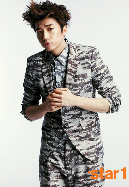 Gambar Foto Wooyoung 2PM di Majalah @Star1 Edisi Juni 2013
