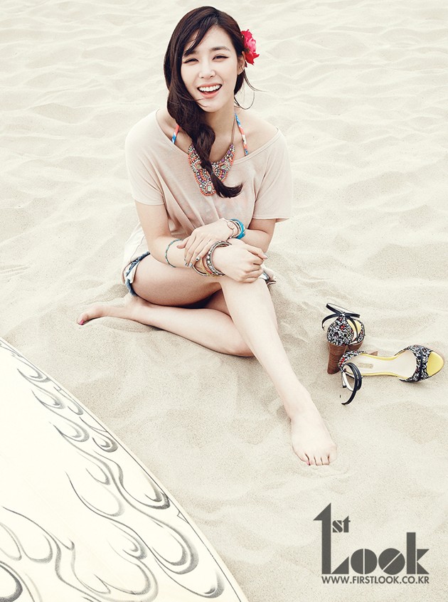 Gambar Foto Tiffany di Majalah 1stLook Edisi Juni 2013