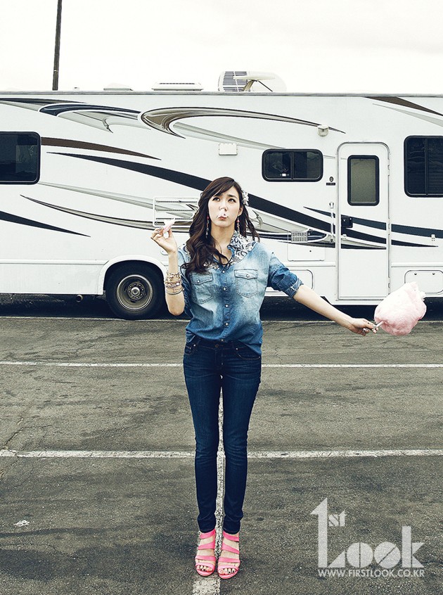 Gambar Foto Tiffany di Majalah 1stLook Edisi Juni 2013