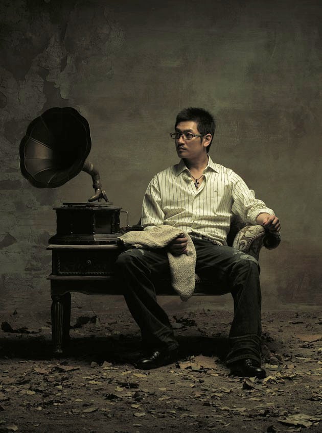 Bobby Kim: Berita, Foto, Video, Lirik Lagu, Profil & Bio | Halaman