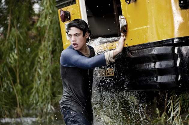 Gambar Foto Dylan Sprayberry Sebagai Clark Kent Usia 13 Tahun