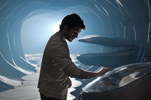Gambar Foto Henry Cavill di Film 'Man of Steel'