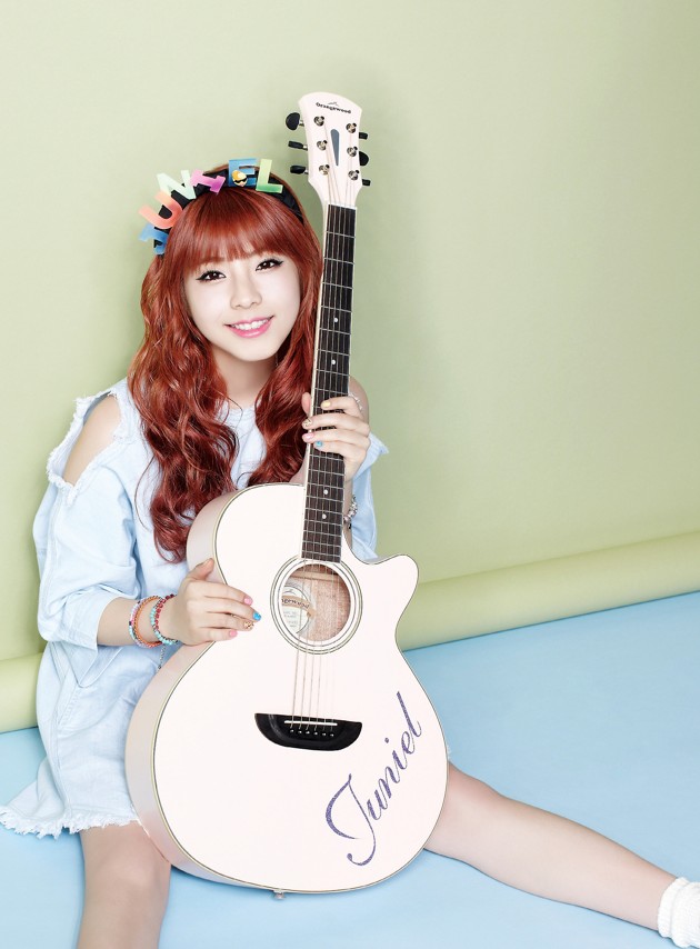 Juniel Berita, Foto, Video, Lirik Lagu, Profil & Bio Halaman Utama