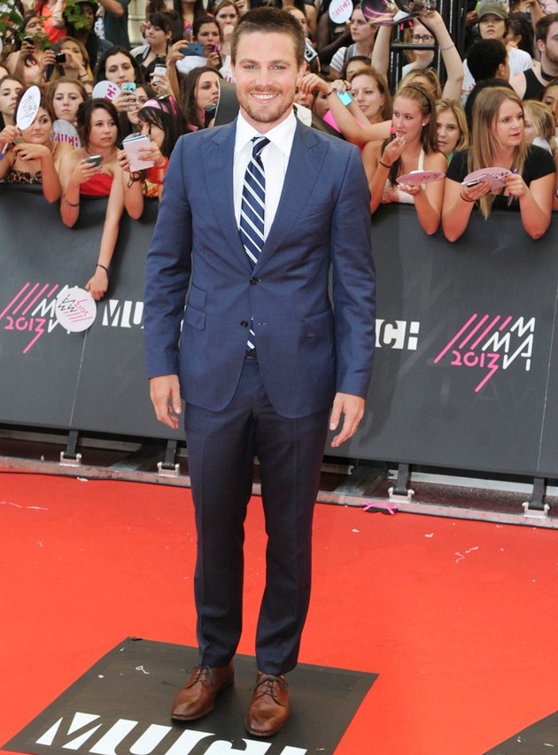 Gambar Foto Stephen Amell di Red Carpet MuchMusic Video Awards 2013