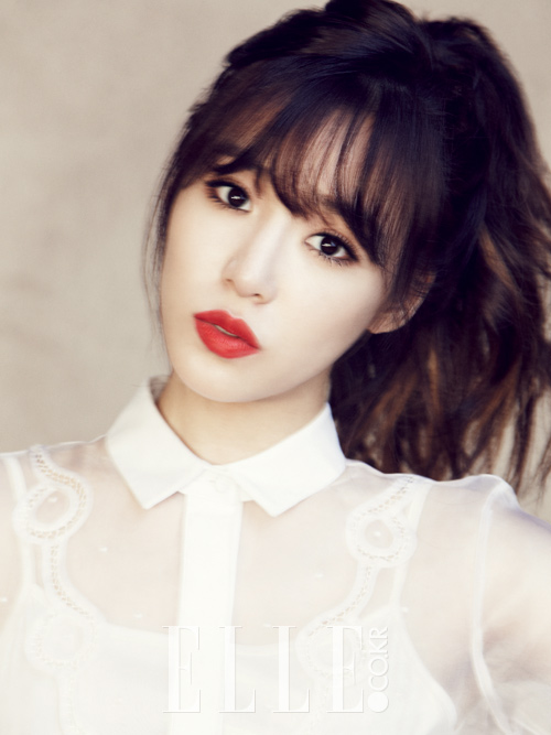Gambar Foto Tiffany di Majalah Elle Edisi Juni 2013