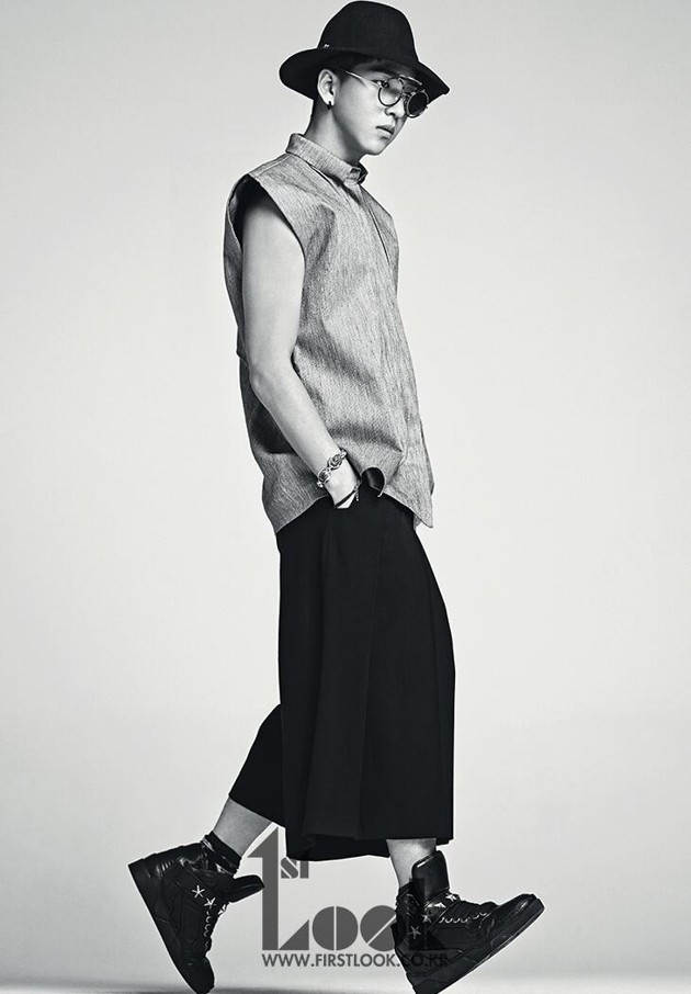 Gambar Foto Baro B1A4 di Majalah 1stLook Edisi Juni 2013
