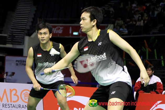 Gambar Foto Muhammad Ahsan/Hendra Setiawan di Final Ganda Putra Singapura Open Superseries 2013