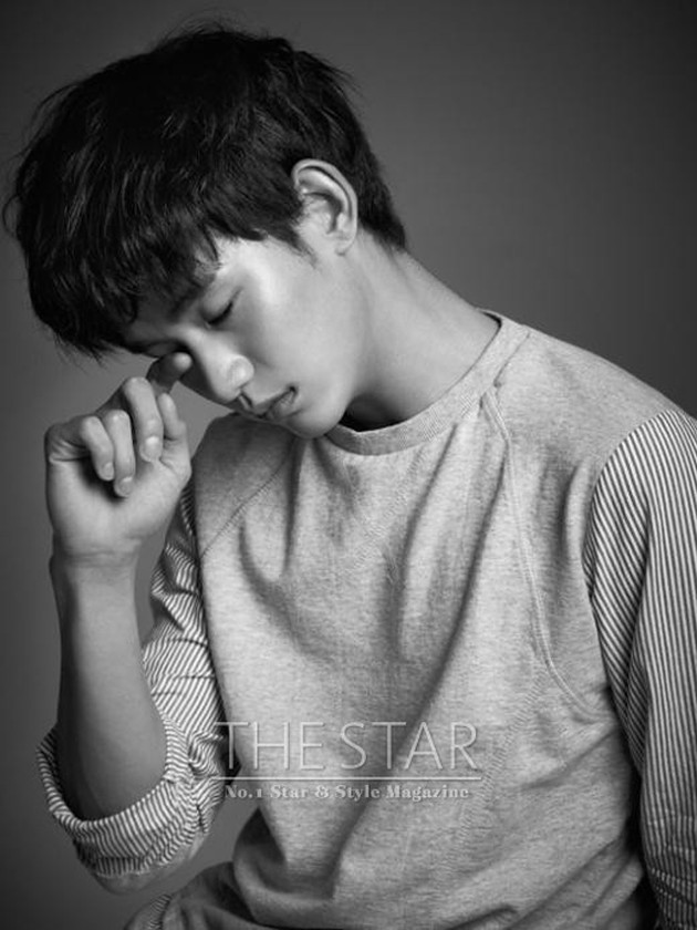Gambar Foto Kim Soo Hyun di Majalah The Star Edisi Juni 2013