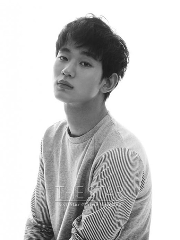 Gambar Foto Kim Soo Hyun di Majalah The Star Edisi Juni 2013