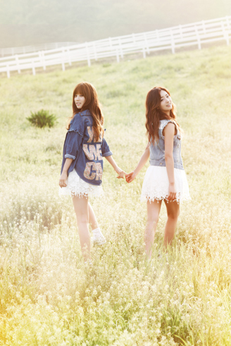 Gambar Foto Bomi dan Chorong A Pink di Teaser Mini Album 'Secret Garden'