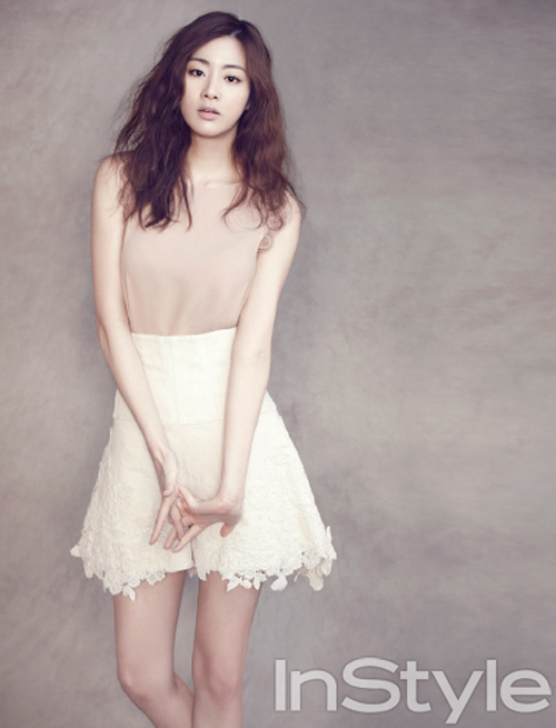 Gambar Foto Kang Sora di Majalah Elle Edisi Juli 2013