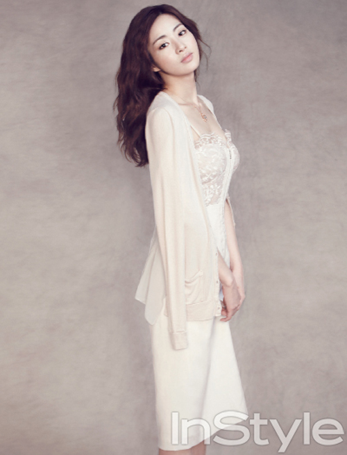 Gambar Foto Kang Sora di Majalah Elle Edisi Juli 2013